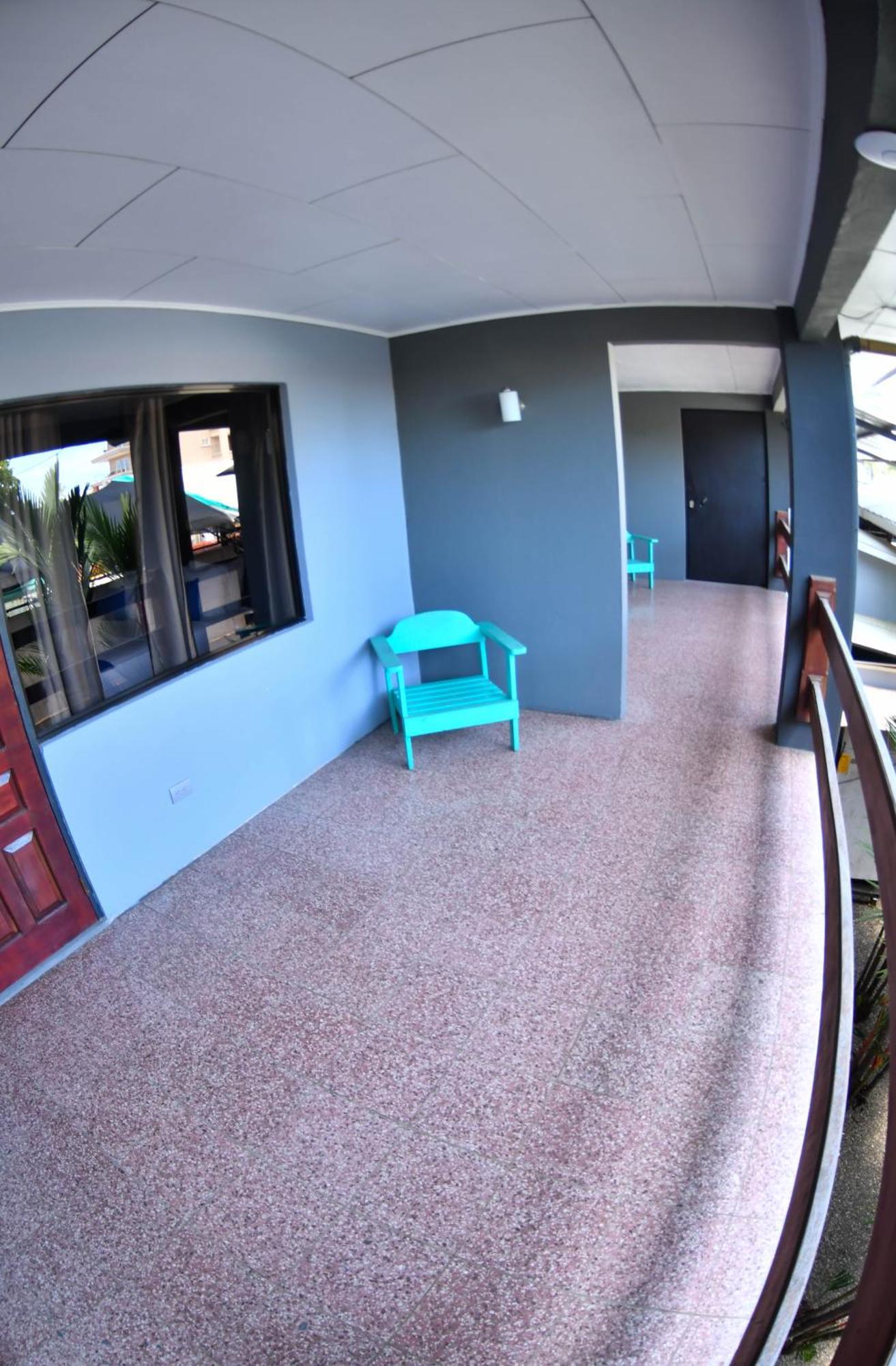Republik Hotel, Bistro And Nightclub On Site Jacó Extérieur photo